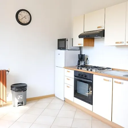 Les Geraniums Vue アパート