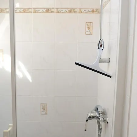 Les Geraniums Vue アパート クリエル・シュル・メール